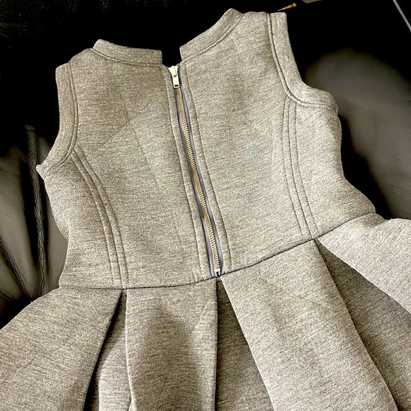 Deux Par Deux Girls 6 Dress Beautiful Grey Dress - Picture 5 of 6